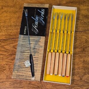 SET OF 6 FONDUE FORKS with Wooden Handles and Vintage Packaging